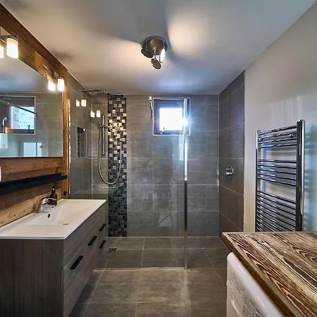 D'alpage Larose ヴァルトゥルナンシュ